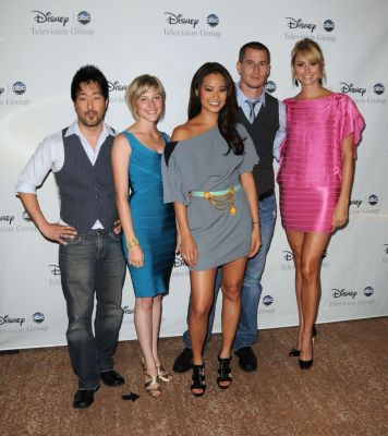 abc-allparty05.jpg