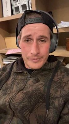 bfigl_001_0469.jpeg