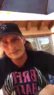 bfigl_002_0798.jpeg