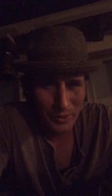 bfigl_002_0393.jpeg