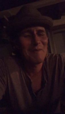 bfigl_002_0402.jpeg