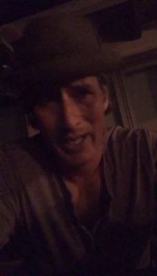 bfigl_002_0713.jpeg