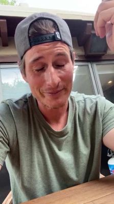 igtv82821_001_0259.jpeg