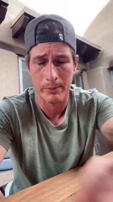 igtv82821_001_0658.jpeg
